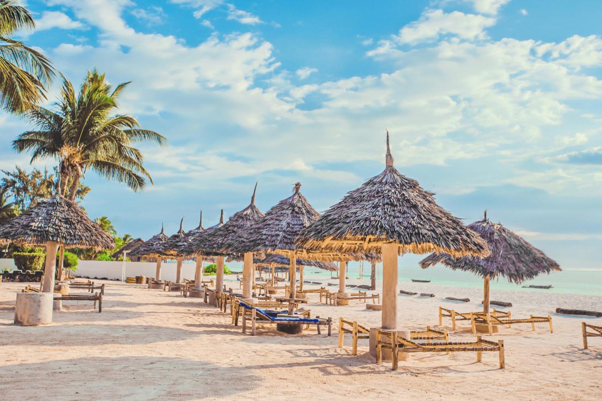 Ahg Waridi Beach Resort & Spa Pwani Mchangani Exterior photo