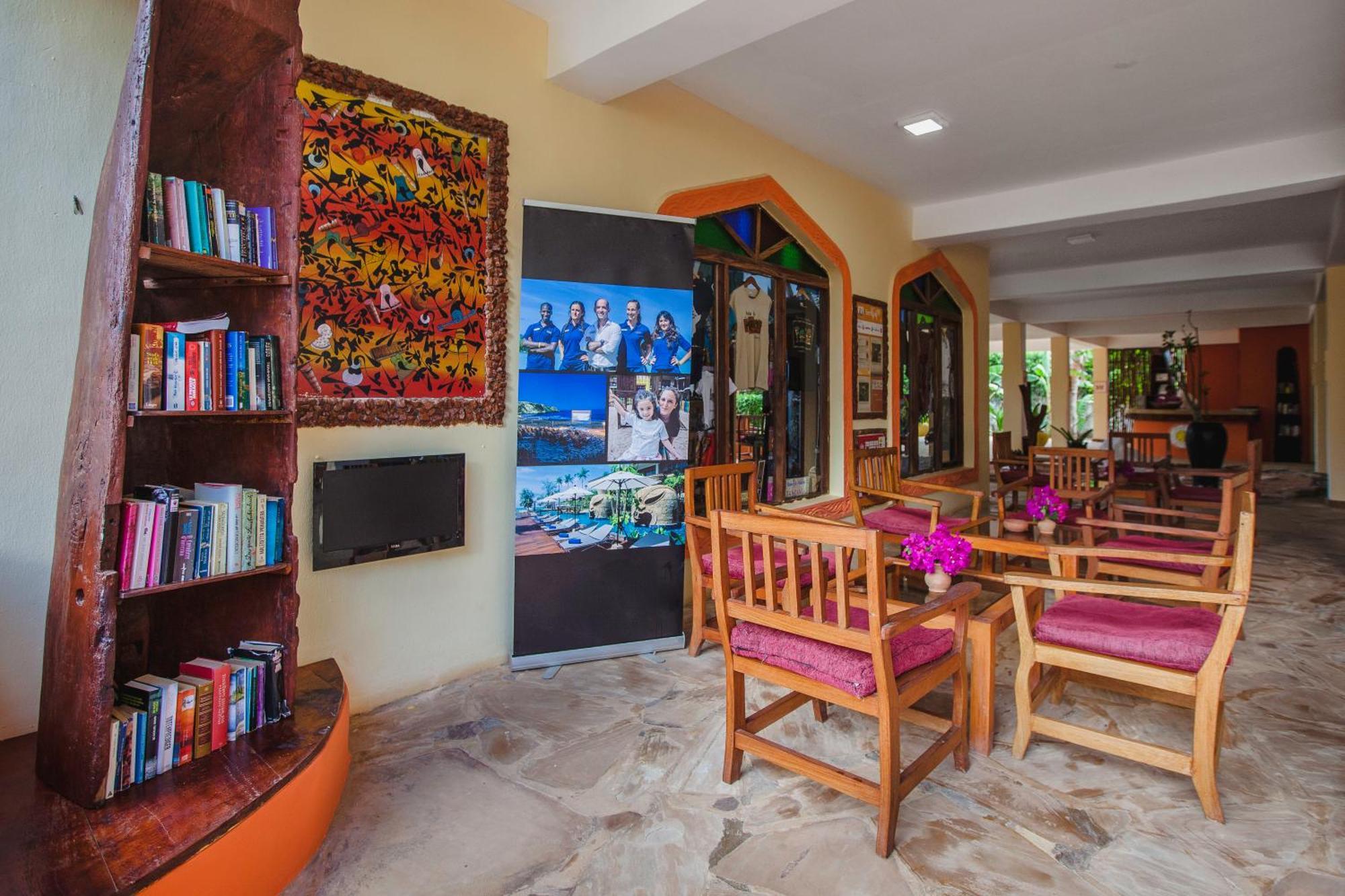 Ahg Waridi Beach Resort & Spa Pwani Mchangani Exterior photo